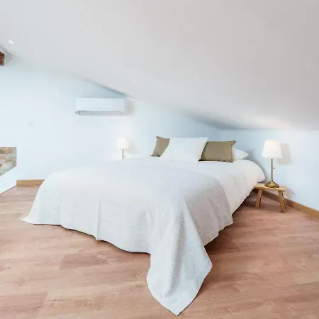 Unique Beautifully Restored Town House Loule Exterior photo